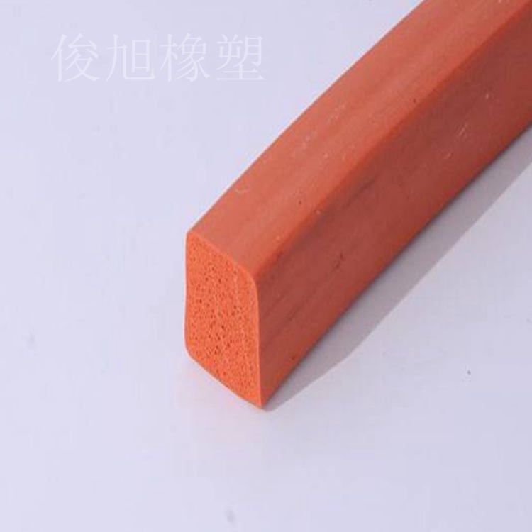 硅膠發(fā)泡條定做 加工定制密封條 現(xiàn)貨供應