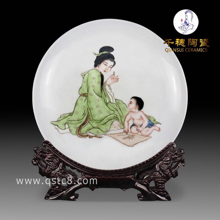 大學(xué)周年慶典禮品瓷盤(pán)圖片_公司慶典活動(dòng)瓷盤(pán)批發(fā)