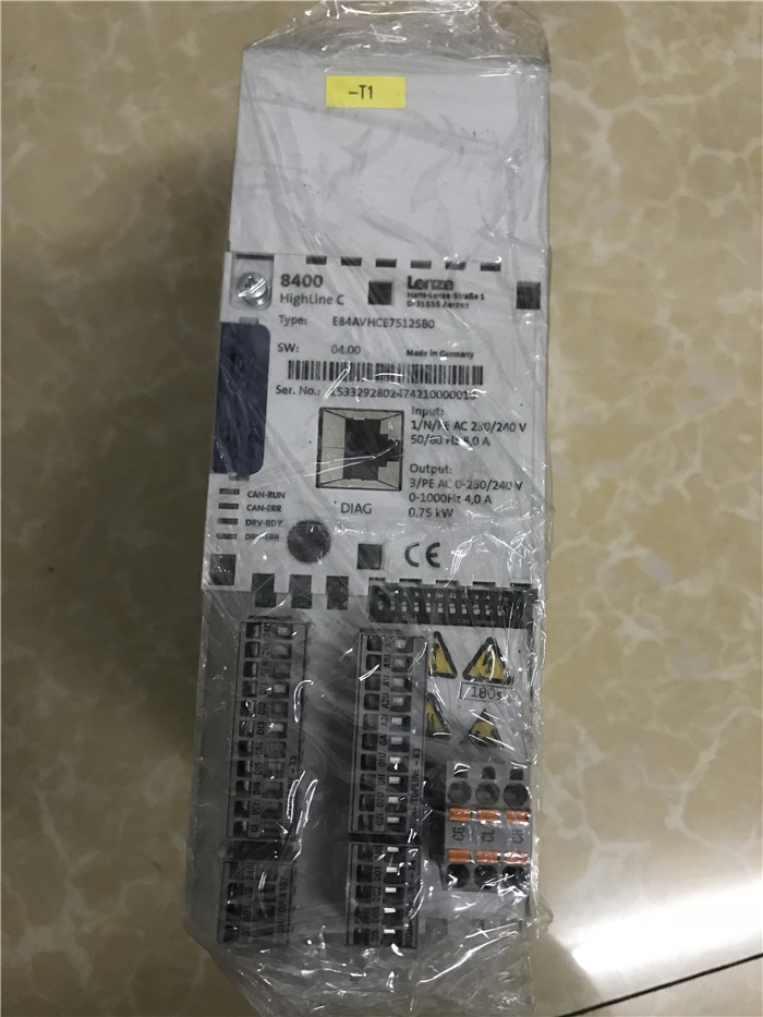 LENZE變頻器8400系列E84AVHCE7512SB0現(xiàn)貨銷售
