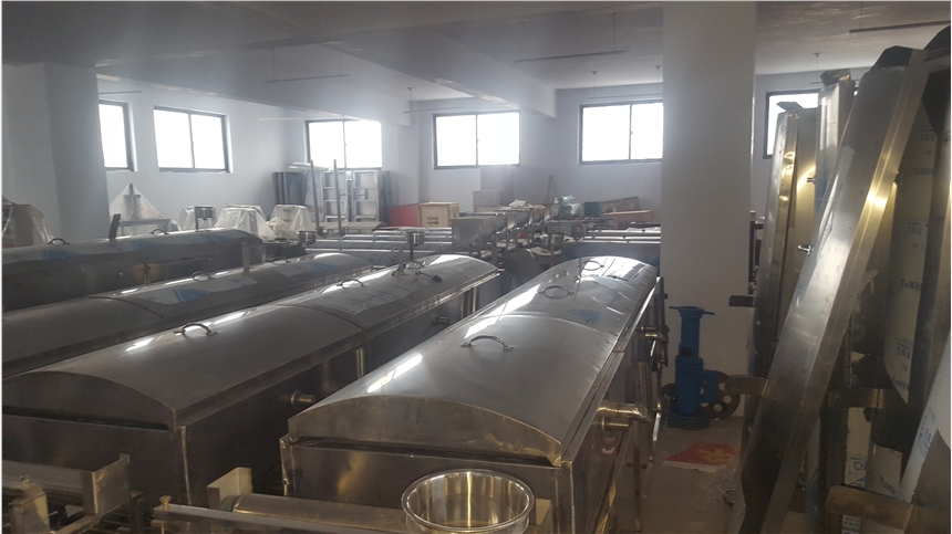 全自動(dòng)涼皮機(jī)，長(zhǎng)沙涼皮機(jī)廠家，萬(wàn)年紅食品機(jī)械