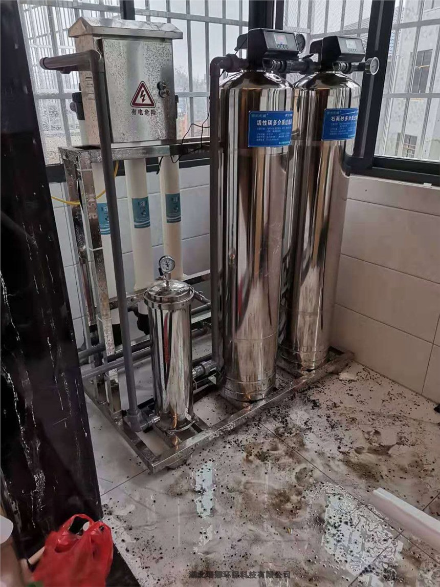 駐馬店洗潔凈制水設備全自動控制