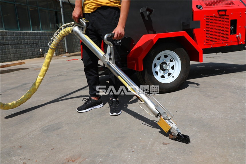 泉州瀝青路面灌縫機廠家薩奧灌縫機