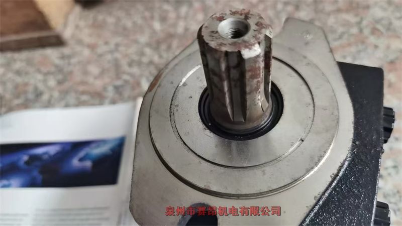 111A-036-AS-0派克擺線馬達 油馬達