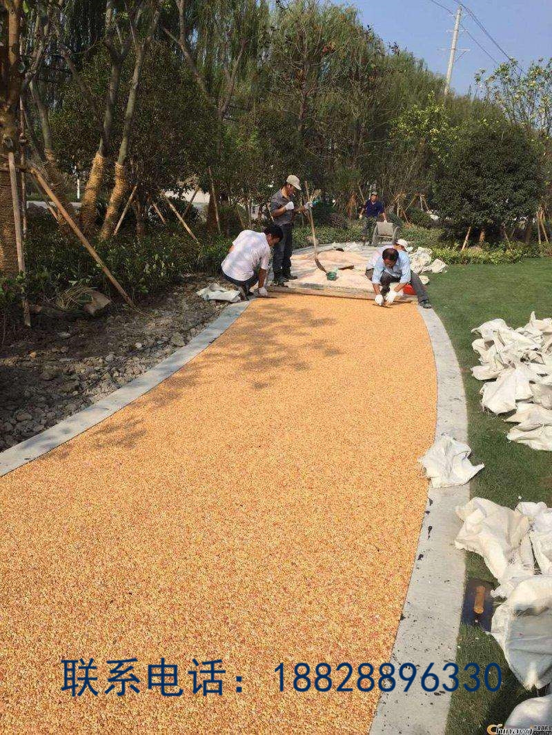 白云區(qū)膠筑彩石、膠筑透水彩石