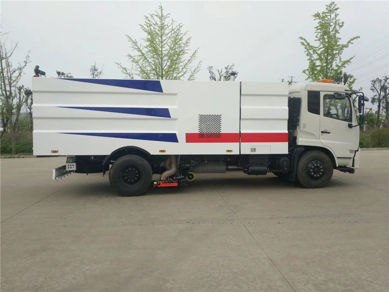 太原多功能掃路車多少錢