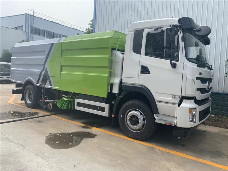 海西國六吸塵掃路車2021報價