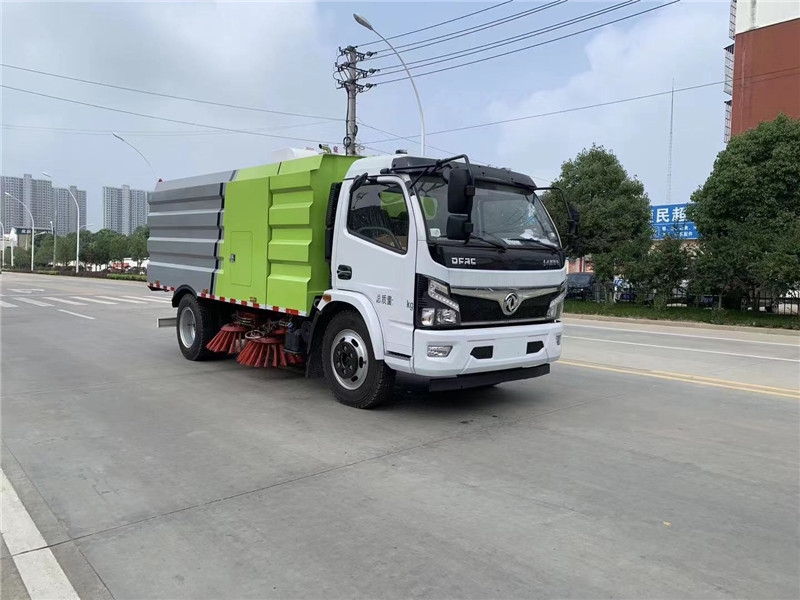 內(nèi)江東風(fēng)洗掃車多少錢