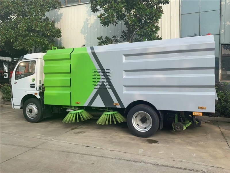 黃南東風(fēng)洗掃車車型齊全