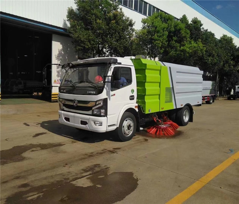 果洛東風(fēng)洗掃車2021報價