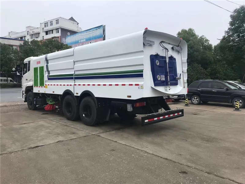 文山道路吸塵清掃車品質(zhì)保障