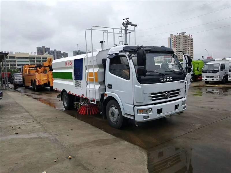 漳州東風(fēng)洗掃車廠家現(xiàn)車銷售