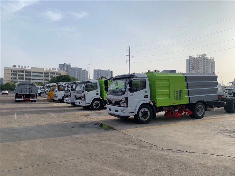 邢臺東風(fēng)小多利卡干濕掃路車品質(zhì)保障