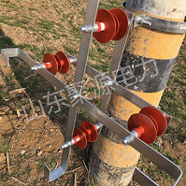 桿用絕緣余纜架絕緣余纜架 構(gòu)架用絕緣金具熱鍍鋅扁鐵余纜架