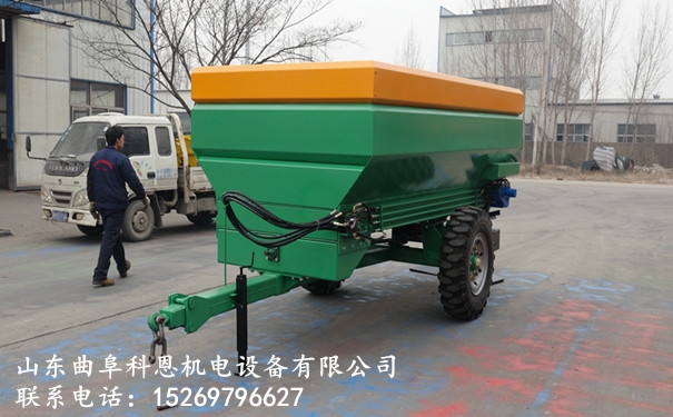 遼源天盛有機(jī)肥撒肥車出廠價(jià)格