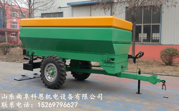 龍巖牛羊糞便撒肥機(jī)圖片及價(jià)格