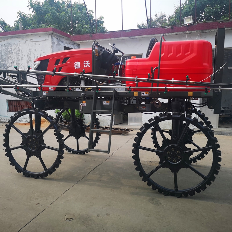 自走式四輪驅(qū)動(dòng)噴藥機(jī)廠家二手庫存噴藥機(jī)植保機(jī)械出廠價(jià)
