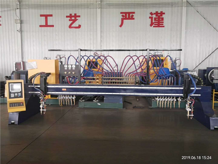 數(shù)控鋼板切割機(jī)  鋼板火焰切割機(jī) 數(shù)控等離子鋼板切割機(jī)供應(yīng)造船廠(chǎng)