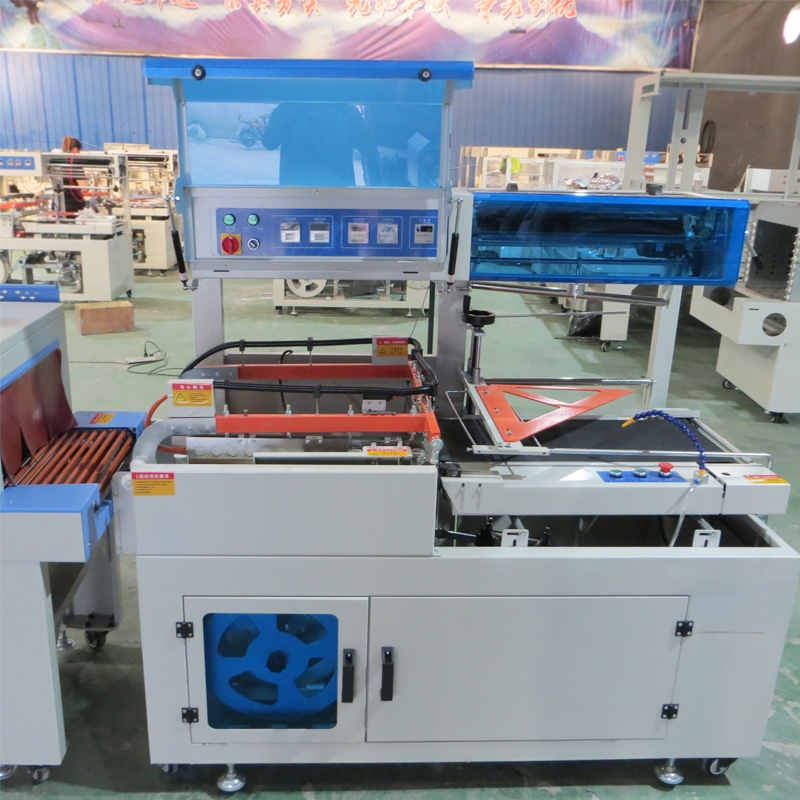 山東 作業(yè)本透明膜熱收縮包裝機(jī) 雙電機(jī)受熱更均勻