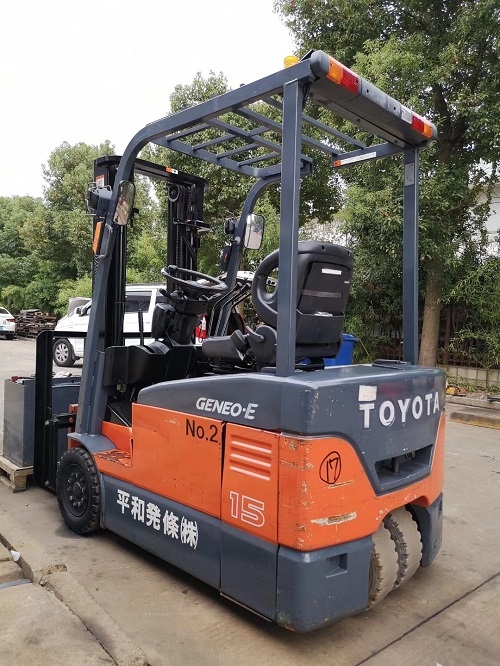 日本進口豐田電瓶叉車價格