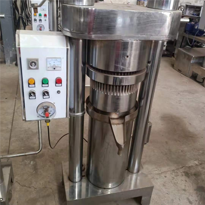 鐵核桃全自動榨油機(jī)華銘世定制 油坊用高產(chǎn)量芝麻胡麻壓油機(jī)