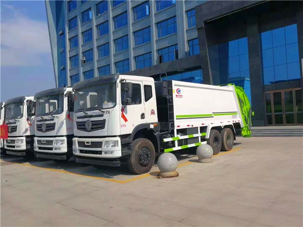 咸陽八方壓縮車多少錢_小型壓縮車報價表