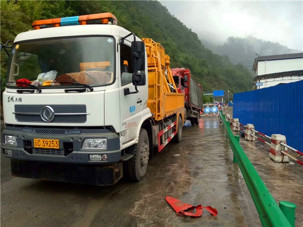 大理打撈車(chē)_土炮車(chē)行情