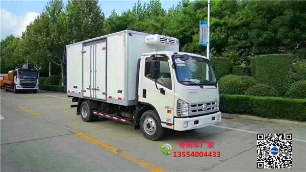 國六冷藏車那個廠家質(zhì)量好些,微型冷藏車小型化走街串巷便捷