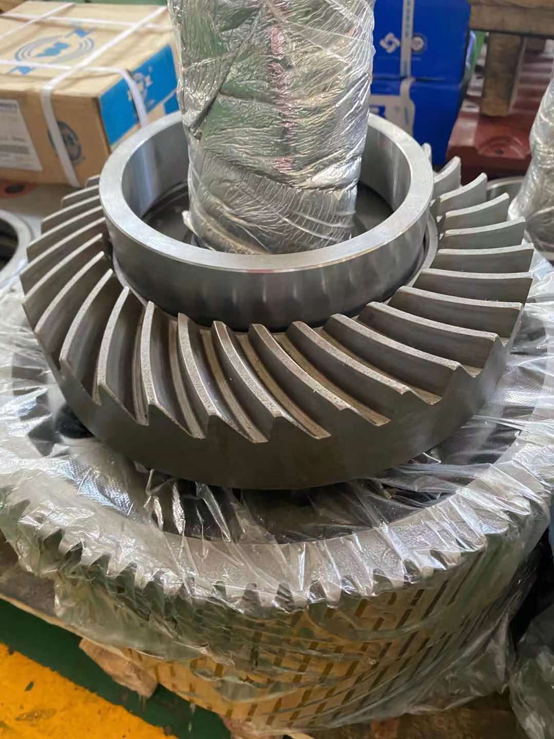 R77-YVP7.5KW-12.33電機(jī)減速機(jī)DBY280