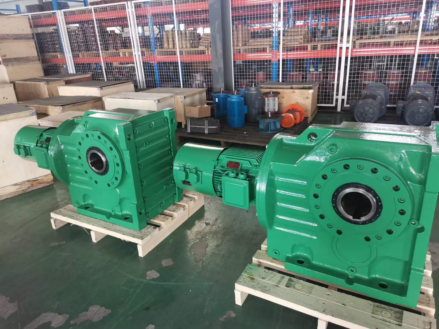 KA67-YB2.2KW-35.62M1-0攪拌減速機(jī)ZSY630