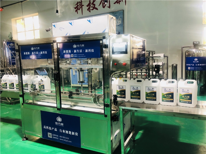 柴油尾氣處理液 車用尿素液生產(chǎn)設(shè)備 車用尿素設(shè)備廠家