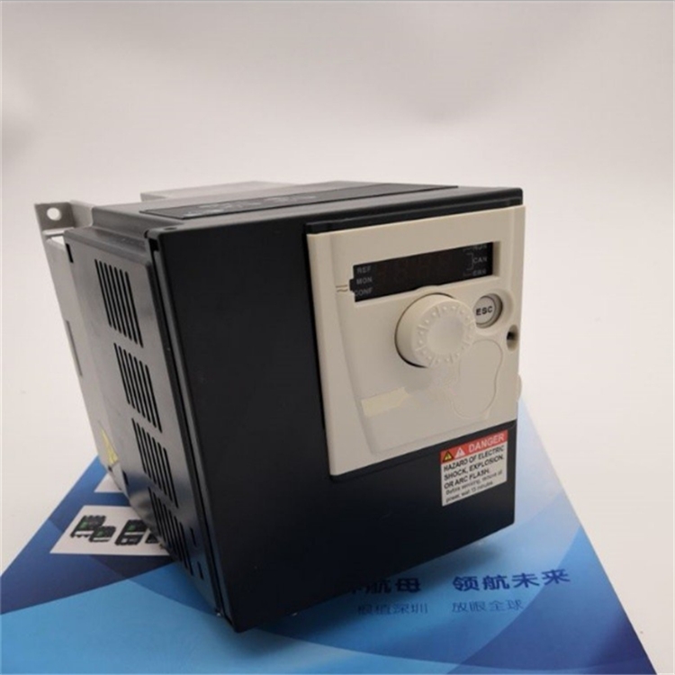 Schneider施耐德變頻器ATV21HD18N4