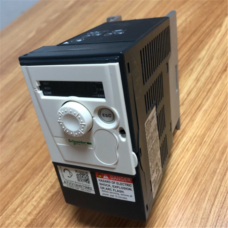 變頻器Schneider施耐德ATV312HD11N4