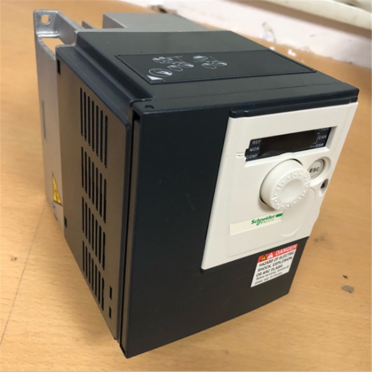 施耐德Schneider變頻器ATV302HU22N4