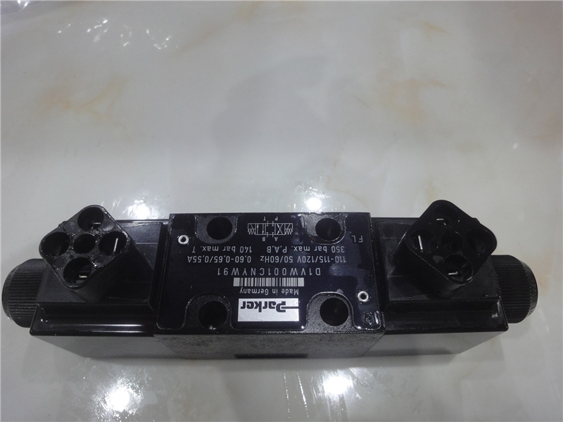 D1VW001CNYW91派克電磁換向閥