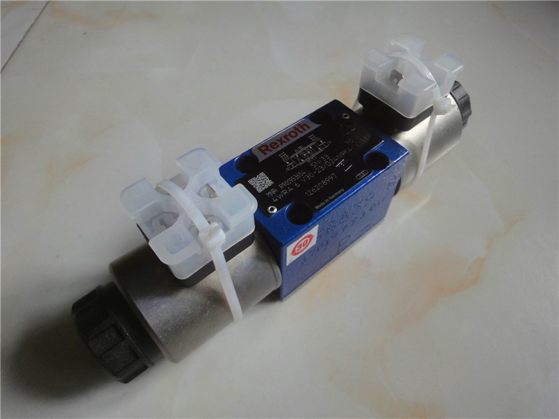 8LSA44.R2030D000-3