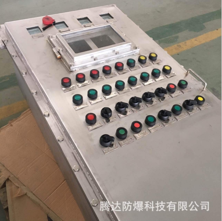 304不銹鋼防爆電箱戶外防雨防潮優(yōu)質(zhì)變頻器不銹鋼防爆箱