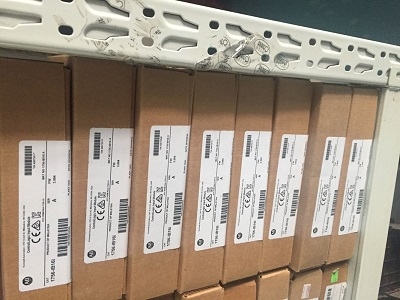 三菱	MDS-C1-V1-70	驅(qū)動器