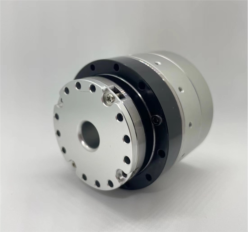 國(guó)產(chǎn)TH系列一體化機(jī)器人關(guān)節(jié)電機(jī)