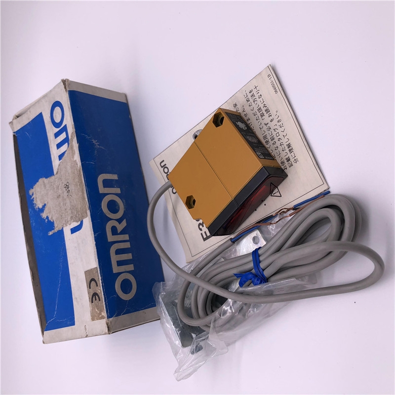 日本基恩士KEYENCE 位移傳感器 GT2-71N  GT2-72N 全新原裝正品 供應(yīng)