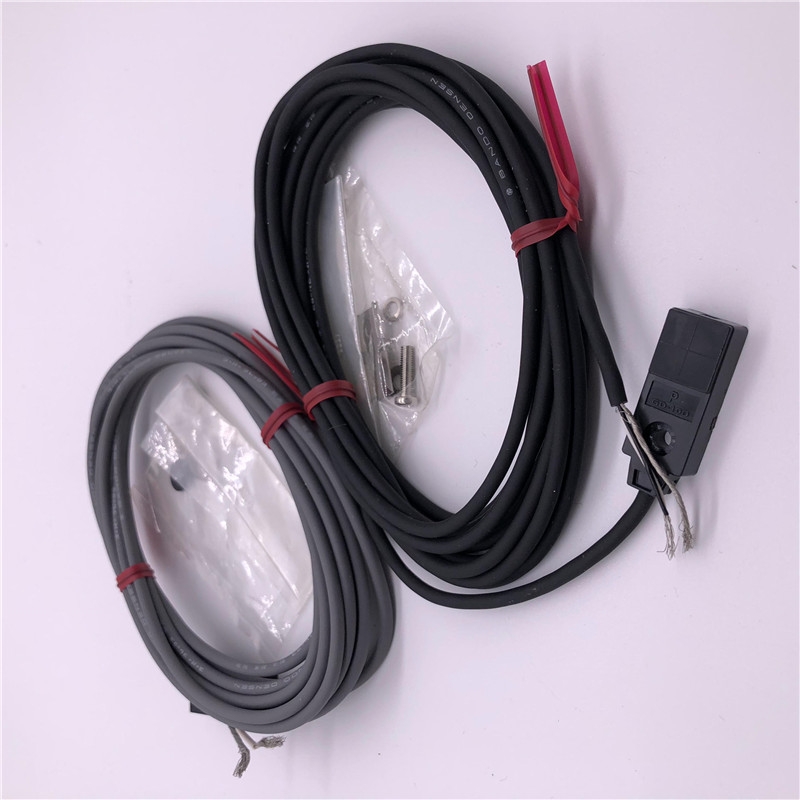 OMRON光電傳感器E3C-S30W，E3C-S30DW，E3C-S30LW 原裝正品現(xiàn)貨 現(xiàn)貨