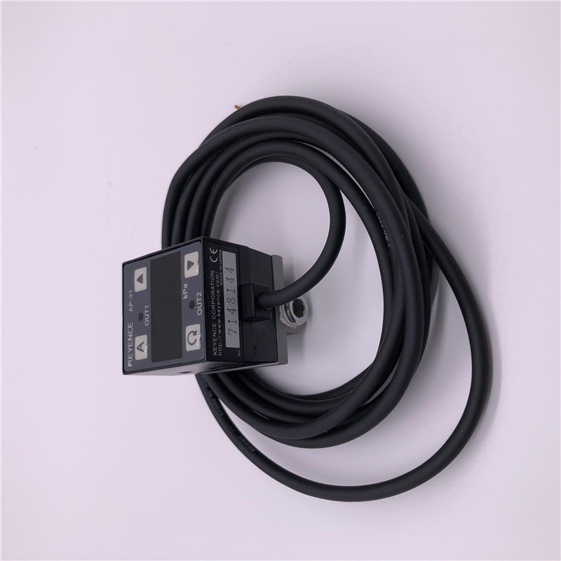 日本基恩士KEYENCE壓力控制器 AP-80A 全新原裝正品實物圖 現(xiàn)貨