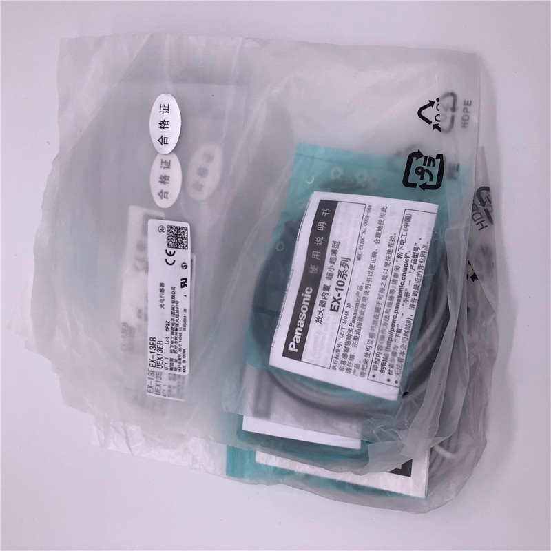 德國(guó)施克SICK光電開關(guān)VTF18-4N1212，VTF18-4P1212全新原裝特價(jià) 經(jīng)銷商