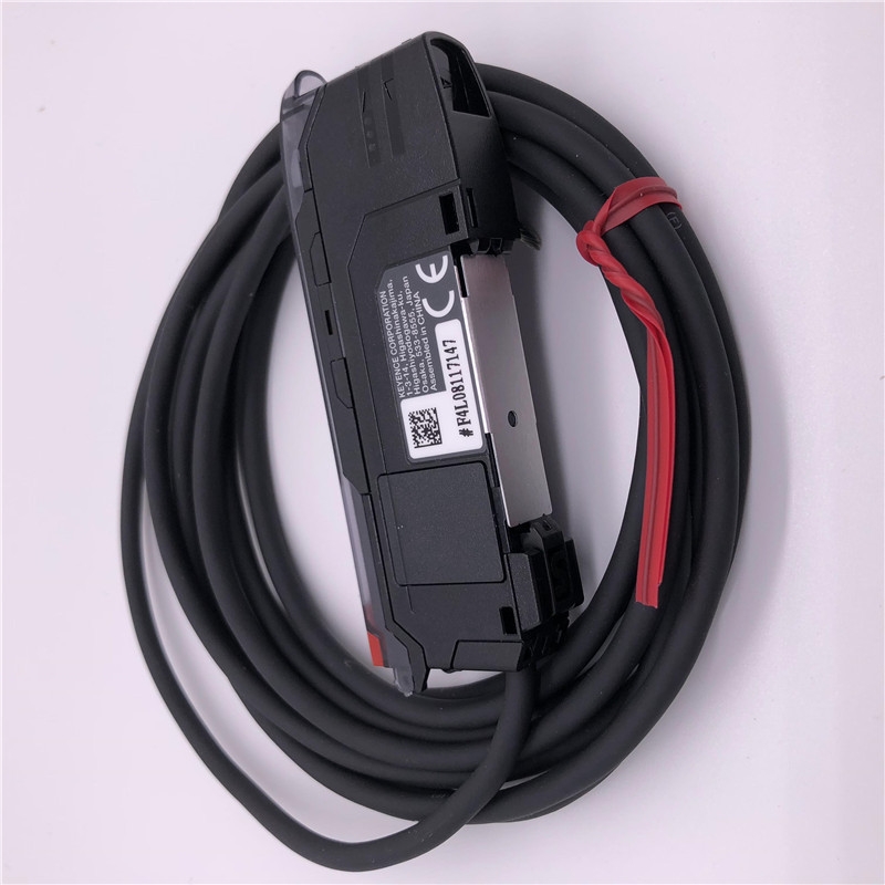 日本山武azbil溫度傳感器SDC15,C15MTV0TA0100全新原裝正品現(xiàn)貨 品牌代理