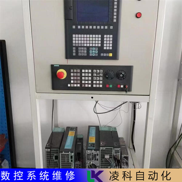 精控?cái)?shù)控系統(tǒng)高速時(shí)報(bào)警上電后亂碼維修簡(jiǎn)單易懂