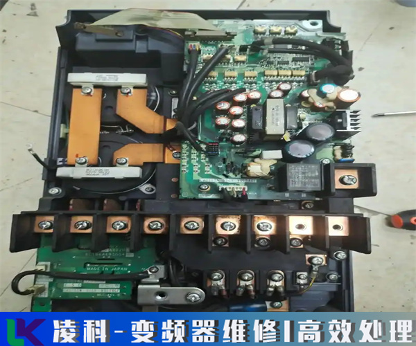 ATV212HU15M3X施耐德變頻器維修省心省力