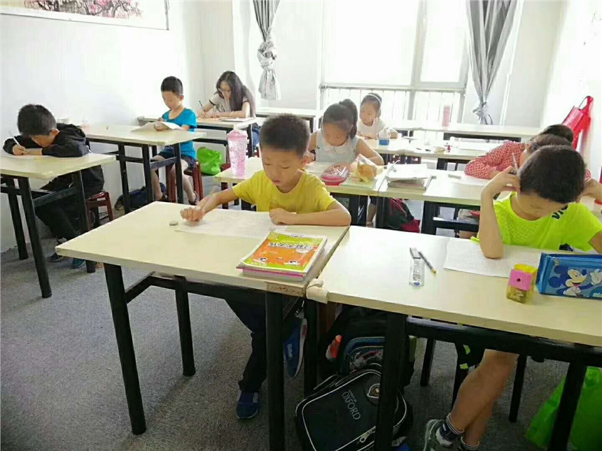 賢才培訓學校周浦\三林暑假班、暑托班招生啦！