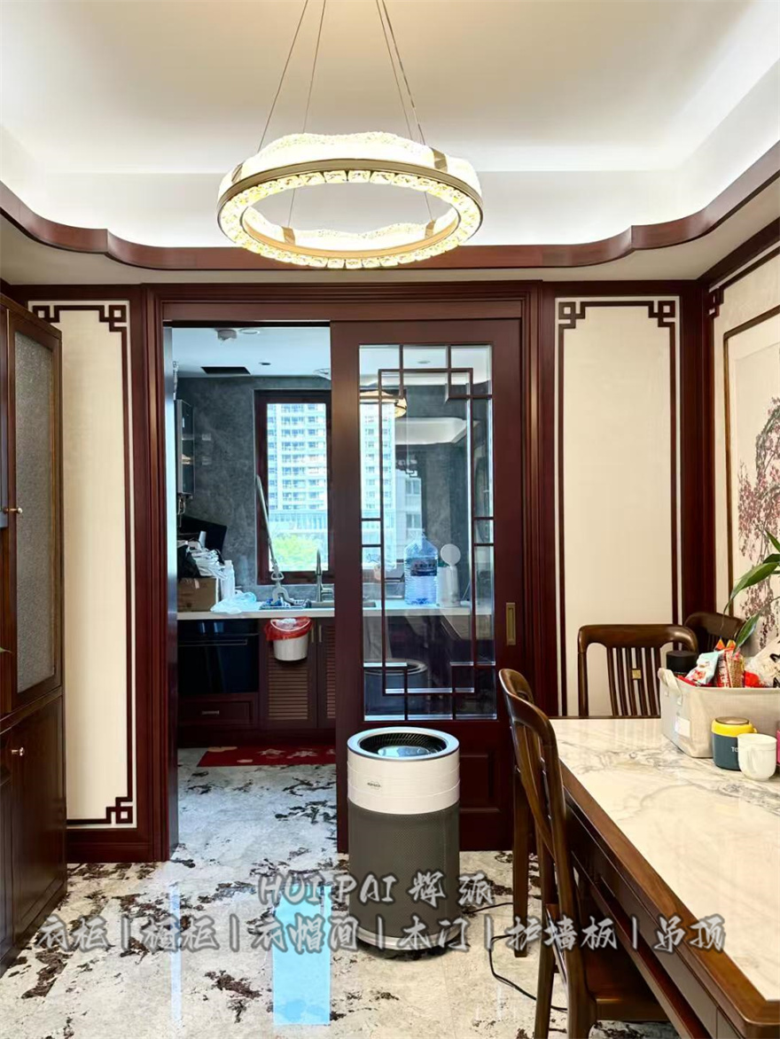 懷化全屋原木家具工藝,原木書(shū)柜,酒吧臺(tái)定制工廠工藝