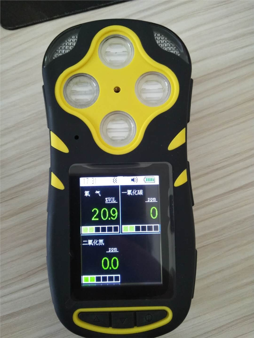 便攜式CO、O2、NO2多氣體測(cè)定器氮氧化物報(bào)警儀