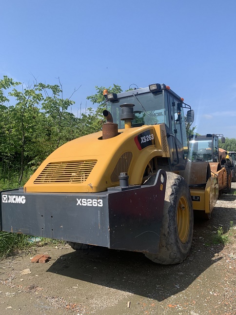 徐工26噸雙驅(qū)壓路機30噸22噸壓路機包郵