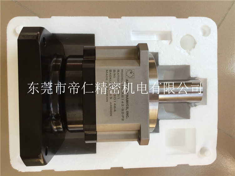 臺(tái)灣廣用AB142-020-S1-P1精銳Apex行星減速機(jī)AB142-025